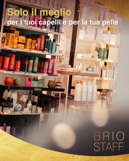 La qualità non è un dettaglio.
Per i tuoi capelli utilizziamo solo prodotti professionali, sicuri e accuratamente scelti, privi di sostanze aggressive.
Ogni trattamento è pensato per rispettare e valorizzare la salute del capello… perché la bellezza nasce sempre dalla cura. ✨

👉Vieni a trovarci o contattaci:
📍 Viale Italia, 3 – Mantova
📞 0376 381946
✨ Scrivici per info o per prenotare il tuo prossimo trattamento.