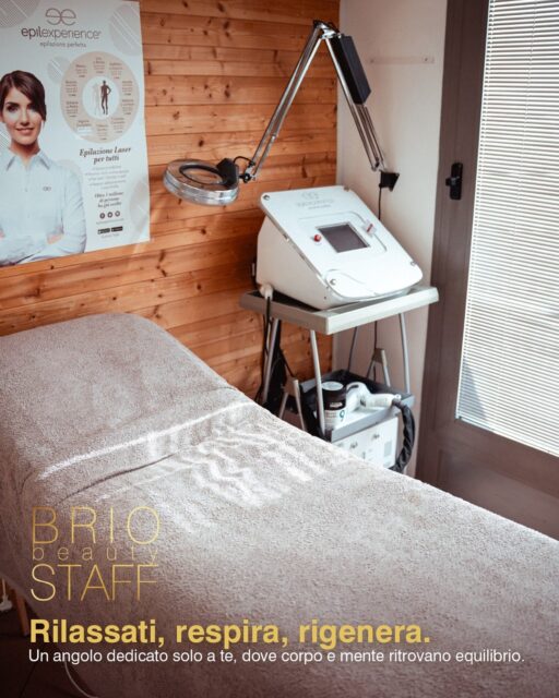 ✨ Rilassati, respira, rigenera.
Un angolo silenzioso, lontano dal rumore quotidiano, dove puoi concederti un momento solo per te.
Da BRIOSTAFF, ogni trattamento corpo è pensato per restituirti armonia e leggerezza.
Perché il benessere comincia da qui. 🌿

👉Vieni a trovarci o contattaci:
📍 Viale Italia, 3 – Mantova
📞 0376 381946
✨ Scrivici per info o per prenotare il tuo prossimo momento di benessere.