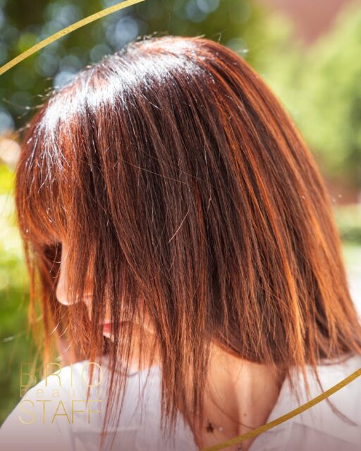 Liscio assoluto e zero doppie punte:
Geometrie perfette e un effetto specchio. Un taglio netto e liscio richiede lunghezze sane e corpose.

Il segreto? Tagliare via il rovinato senza paura per restituire densità, eleganza e lucentezza estrema. 💎

📞 Tel: 0376 381946
📍 Viale Italia, 3 – Mantova